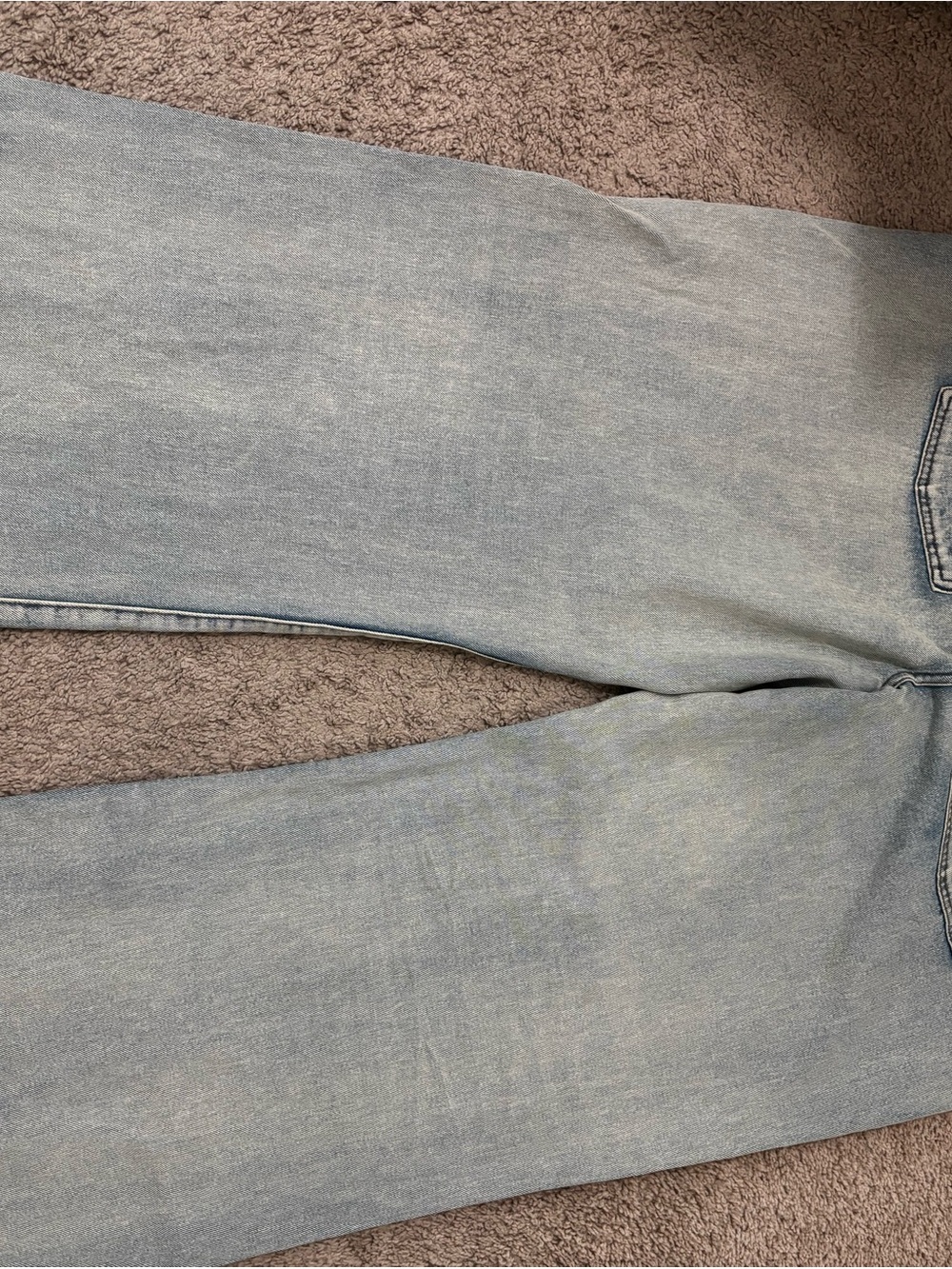 Men's Light Blue Straight Jeans - Classic Everyday Fit